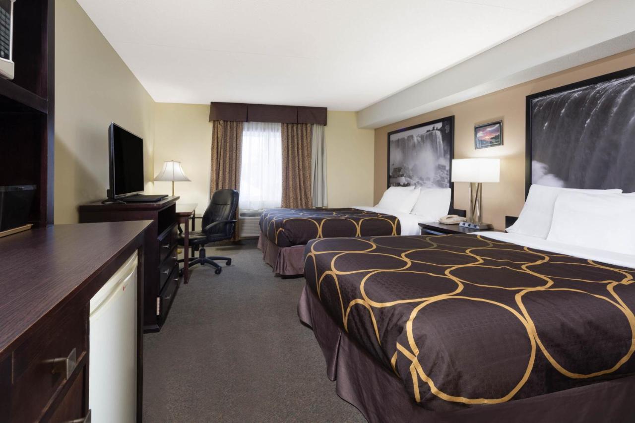 Super 8 By Wyndham Niagara Falls By The Falls Cataratas do Niágara Exterior foto