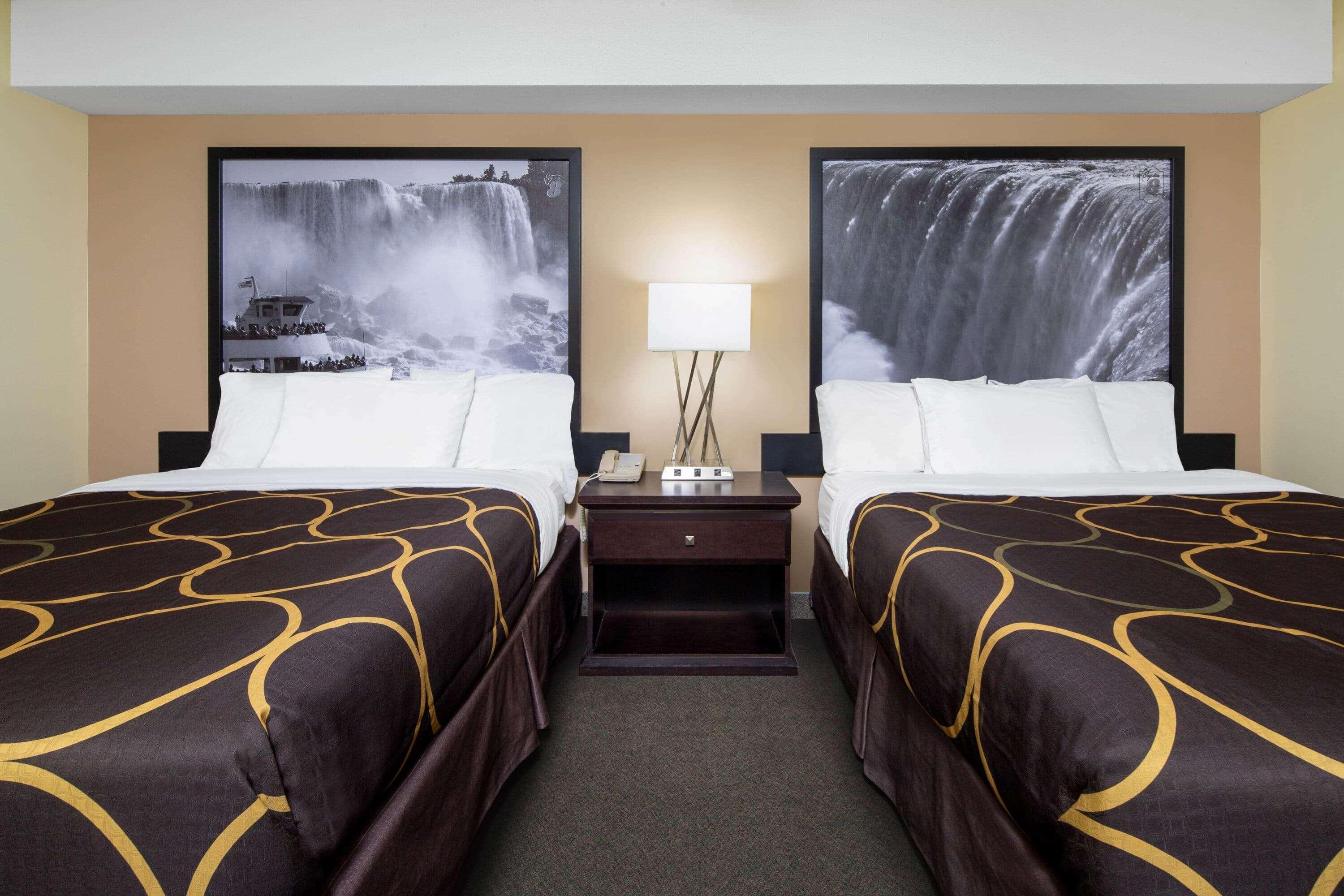 Super 8 By Wyndham Niagara Falls By The Falls Cataratas do Niágara Exterior foto